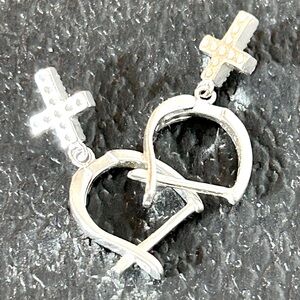 Vintage Silpada cross earrings. Sterling silver with cubic zirconia crystals new